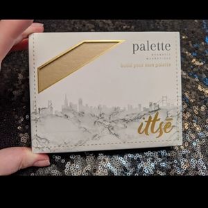 Ittse magnetic palette